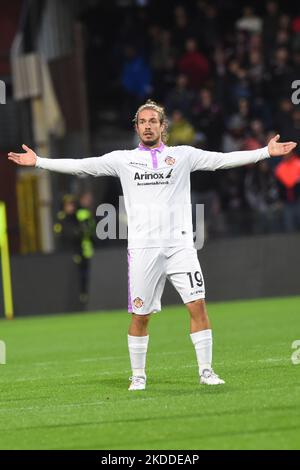 Salerno, Italien. 05.. November 2022. Michele Castagnetti von US Cremonese gesticules während des Serie A-Spiels zwischen US Salernitana 1919 und US Cremonese am 5. November 2022 im Stadio Arechi in Salerno, Italien. (Foto: Agostino Gemito/Pacific Press/Sipa USA) Quelle: SIPA USA/Alamy Live News Stockfoto