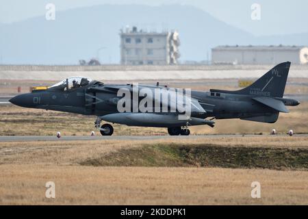 Präfektur Yamaguchi, Japan - 23. März 2017: United States Marine Corps (USMC) Boeing AV-8B Harrier II von VMA-311 Tomcats. Stockfoto
