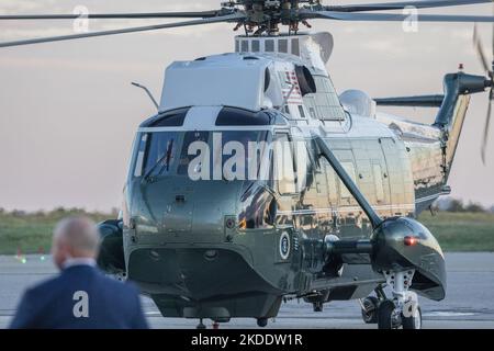 QUEENS, N.Y. – 22. September 2022: Marine One kommt am John F. Kennedy International Airport in New York City an. Stockfoto