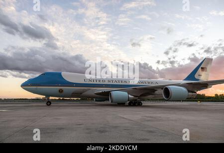 QUEENS, N.Y. – 22. September 2022: Air Force One wird am John F. Kennedy International Airport in New York City gesehen. Stockfoto
