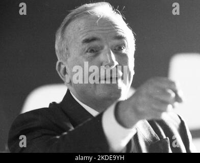 Begleitet von Protesten war die Parteikonferenz der rechtsextremen Republikaner im Jahr 1990, das Foto zeigt:, Deutschland Stockfoto