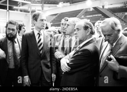 Die Bildungsmesse Interschool '80 7. am 5. Mai 1980 in der Westfalenhalle Dortmund. N.N., Jürgen Schmude, N.N., N.N., Jürgen Girgensohn, Hermann Stockfoto