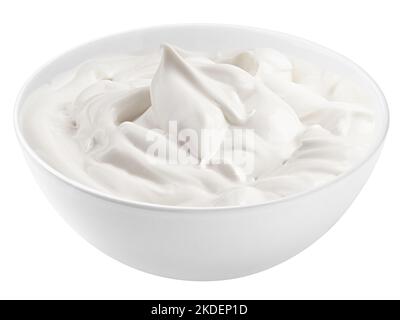 Saure Sahne im Glas, Mayonnaise, Joghurt, auf weißem Hintergrund, Beschneidungspfade, volle Tiefenschärfe Stockfoto