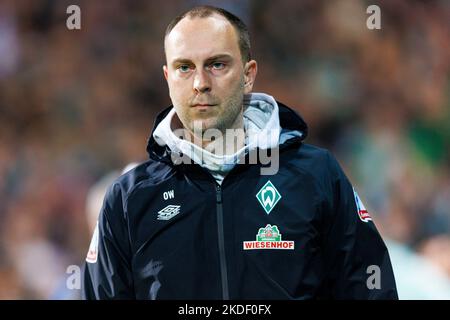 Bremen, Deutschland. 05. Nov, 2022. firo : 05.11.2022, Fußball, Fußball, 1. Liga, 1. Bundesliga, Saison 2022/2023, SV Werder Bremen - FC Schalke 04 Trainer Ole Werner (SV Werder Bremen) Quelle: dpa/Alamy Live News Stockfoto