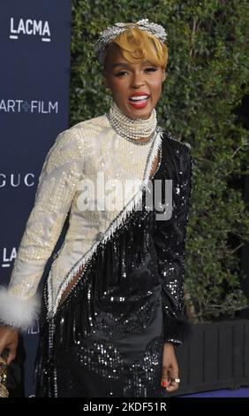 Los Angeles, Usa. 05.. November 2022. Janelle Monae nimmt am Samstag, den 5. November 2022, an der LACMA Art Film Gala im Los Angeles County Museum of Art in Los Angeles Teil. Foto von Jim Ruymen/UPI Credit: UPI/Alamy Live News Stockfoto