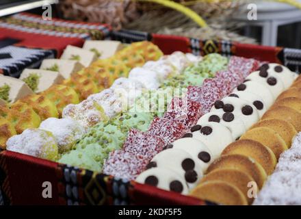 Arabischer Gebäck Geschenkkorb Stockfoto
