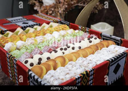 Arabischer Gebäck Geschenkkorb Stockfoto