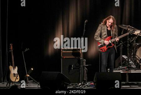 KONZERT ROBBEN FORD IM TRIANON IN PARIS Stockfoto