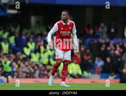 Stamford Bridge, London, Großbritannien. 6.. November 2022. English Premier League Football, Chelsea versus Arsenal; Gabriel of Arsenal Kredit: Action Plus Sports/Alamy Live News Stockfoto