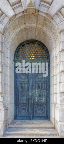 Das Cuyahoga County Court House ist ein visueller Zwilling des Cleveland City Hall, zwei Blocks östlich an der Lakeside Avenue. Stockfoto