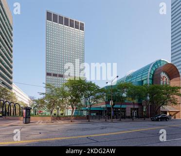 Der Erieview Tower wird als Cleveland W Hotel, W Apartments und Geschäftsbüros umentwickelt. Stockfoto