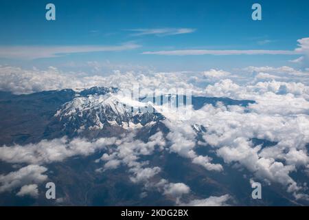 Blick auf die Andenberge in La Paz, Bolivien Stockfoto