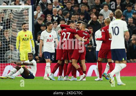 London, Großbritannien. 6. Nov, 2022. Während des Premier League Spiels im Tottenham Hotspur Stadium, London. Bildnachweis sollte lauten: Kieran Cleeves/Sportimage Kredit: Sportimage/Alamy Live News Stockfoto