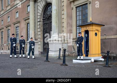 Kungliga Slottet oder Wachen des Königlichen Palastes in Stockholm, Schweden Stockfoto