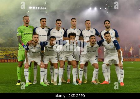 Roma, Italien. 06.. November 2022. Latium Spieler während der Serie A Fußballspiel zwischen AS Roma und SS Lazio im Olimpico Stadion in Rom (Italien), 6.. November 2022. Foto Antonietta Baldassarre/Insidefoto Kredit: Insidefoto di andrea staccioli/Alamy Live News Stockfoto