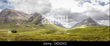 Panoramablick auf Buachaille Etive Mor, Glencoe, Schottland, Großbritannien Stockfoto