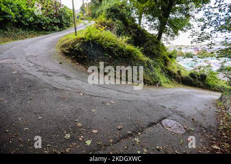 Die steilste Straße der Welt, in,Zentrum,von,Harlech,Gwynedd,County,Gwynedd County,Wales,Walisisch,anerkannt,von,Guinness Buch der Rekorde, Stockfoto