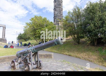 Die portugiesische Kanone auf Calton Hill Edinburgh, im 15.. Jahrhundert gegossen, eine von 6 ursprünglichen Kanonen, Edinburgh, Schottland, Großbritannien Stockfoto