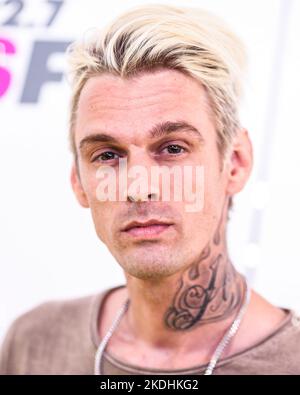 Carson, Usa. 05.. November 2022. (DATEI) Aaron Carter tot um 34 Uhr. Aaron Carter, ein ehemaliger Kinderpoppsänger und jüngerer Bruder von Nick Carter von Backstreet Boys, wurde am 5. November 2022 tot aufgefunden. CARSON, KALIFORNIEN, USA - 13. MAI: Der amerikanische Rapper, Sänger und Schauspieler Aaron Carter (Aaron Charles Carter) kommt zu dem 102,7 KIIS FM's 2017 Wango Tango, der am 13. Mai 2017 im StubHub Center in Carson, Kalifornien, USA, stattfand. (Foto von Xavier Collin/Image Press Agency) Quelle: Image Press Agency/Alamy Live News Stockfoto