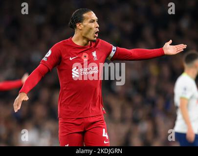 London, Großbritannien. 6.. November 2022. London, Großbritannien. 06.. November 2022. 06 Nov 2022 - Tottenham Hotspur gegen Liverpool - Premier League - Tottenham Hotspur Stadium Virgil van Dijk von Liverpool während des Spiels gegen Tottenham Hotspur. Bildnachweis: Mark Pain/Alamy Live News Stockfoto