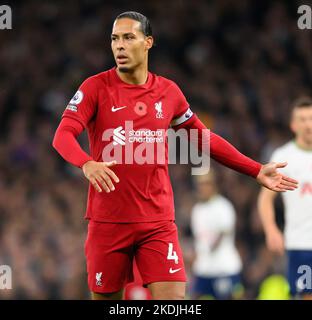 London, Großbritannien. 6.. November 2022. London, Großbritannien. 06.. November 2022. 06 Nov 2022 - Tottenham Hotspur gegen Liverpool - Premier League - Tottenham Hotspur Stadium Virgil van Dijk von Liverpool während des Spiels gegen Tottenham Hotspur. Bildnachweis: Mark Pain/Alamy Live News Stockfoto