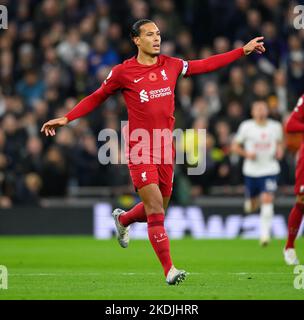 London, Großbritannien. 6.. November 2022. London, Großbritannien. 06.. November 2022. 06 Nov 2022 - Tottenham Hotspur gegen Liverpool - Premier League - Tottenham Hotspur Stadium Virgil van Dijk von Liverpool während des Spiels gegen Tottenham Hotspur. Bildnachweis: Mark Pain/Alamy Live News Stockfoto
