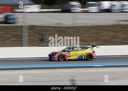 TOURING FIA Motorsports Games Paul Ricard, Le Castellet, FRANKREICH, 30/10/2022 Florent 'MrCrash' B. Stockfoto