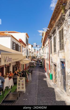 Blick auf die Straße um Funchal, Madeira, Portugal. Stockfoto