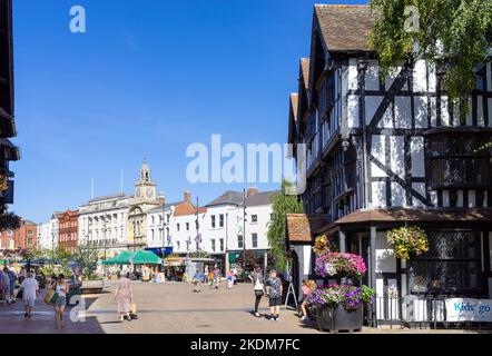 Hereford High Town Einkaufszentrum und das Black and White House Museum of Jacoban Life Hereford Herefordshire England GB Europa Stockfoto