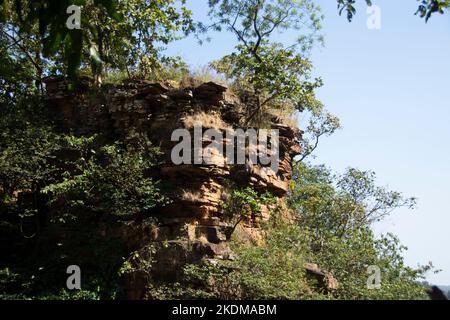 Der Wasserfall Tirathgarh befindet sich im Kanger Valley National Park. Eine weiße Kaskade, dies ist eine der wichtigsten Attraktionen von Jagdalpur Stockfoto