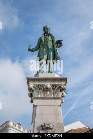 Statue von Joaquim Antonio de Aguiar auf dem Largo da Portagem Platz - Coimbra, Portugal Stockfoto