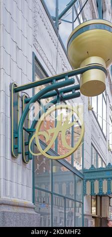 Das Gebäude Halle (ursprünglich Pope Building) wurde in drei Stufen gebaut: 1910, 1914 und 1949. Stockfoto