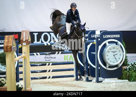 124. Ausgabe von Fieracavalli, Verona, Italien, 06. November 2022, Edouard Schmitz (Pferd: Quno) während des Longines FEI Jumping World Cup 2022 - Internat Stockfoto