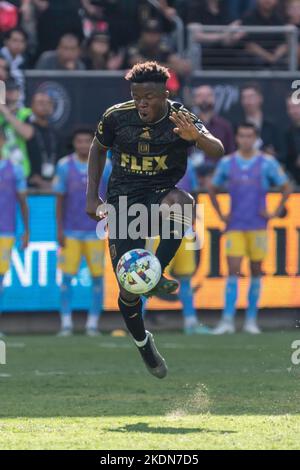 Los Angeles FC Stürmer Kwadwo Opoku (22) während des MLS Cup Spiels gegen die Philadelphia Union, Samstag, 5. November 2022, in der Banc of Californi Stockfoto