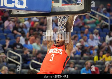 Orlando, Florida, USA, 7. November 2022, Houston Rockets Shooting Guard Kevin Porter Jr. #3 Aufwärmen vor dem Spiel im Amway Center. (Foto: Marty Jean-Louis) Stockfoto