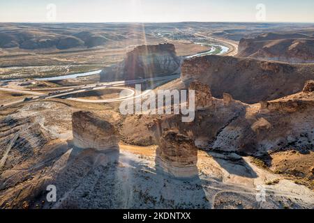 Luftaufnahme der Pilot Butte Wild Horse Scenic Loop auf dem Highway 80 in Wyoming Stockfoto