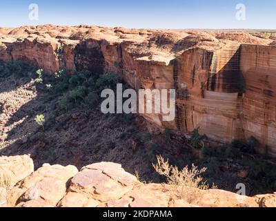 Kings Canyon von der Südmauer, Watarrka-Nationalpark, Northern Territory, Australien Stockfoto