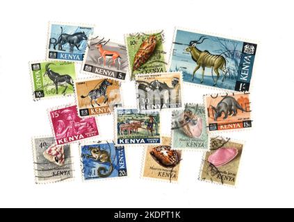 Eine Montage von Vintage-Briefmarken aus Kenia auf weißem Hintergrund. Stockfoto