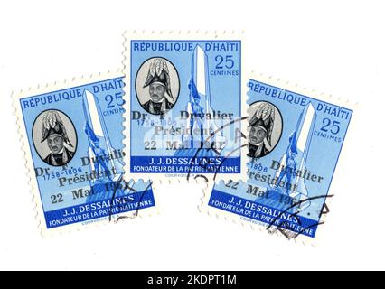 Eine Montage von alten Briefmarken aus Haiti auf weißem Hintergrund. Stockfoto