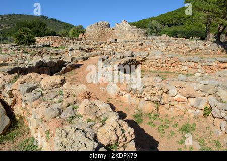 Blick auf die archäologische Stätte von Palmavera auf Sardinien in Italien Stockfoto