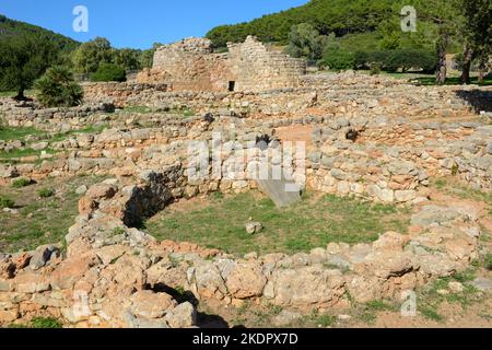 Blick auf die archäologische Stätte von Palmavera auf Sardinien in Italien Stockfoto