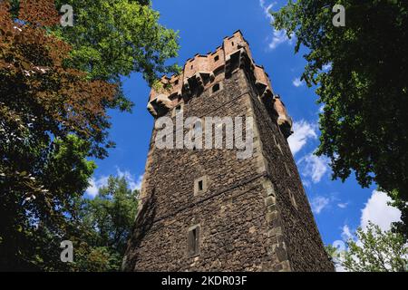 Der Piastenturm, Teil des Schlosses Cieszyn, einer Hochburg der Gotik und Renaissance in der Grenzstadt Cieszyn in Polen Stockfoto