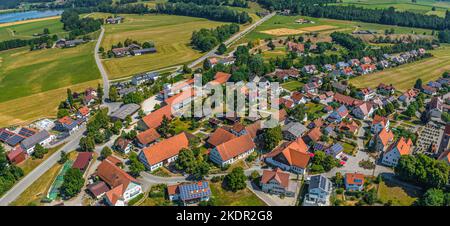 Luftaufnahme in die Region um Illerbeuren und Lautrach im bayerischen Allgäu Stockfoto