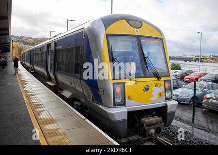 northern ireland Railways class 3000 dmu 3014 derry Bahnhof North West Transport Hub derry londonderry Northern ireland großbritannien Stockfoto