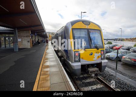 northern ireland Railways class 3000 dmu 3014 derry Bahnhof North West Transport Hub derry londonderry Northern ireland großbritannien Stockfoto