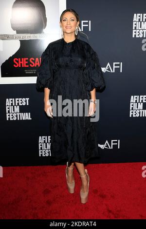 Los Angeles, Kalifornien. 4.. November 2022. Dominique Huett bei der Ankunft für SIE SAGTE Premiere auf dem AFI FEST 2022, TCL Chinese Theatre, Los Angeles, CA 4. November 2022. Kredit: Priscilla Grant/Everett Collection/Alamy Live Nachrichten Stockfoto