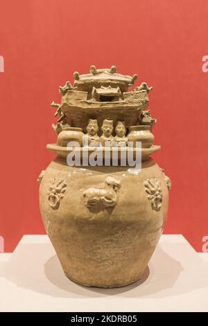 Palace Museum westlichen blauen Glasur Kunststoff Stick Figur Tier Scheune Dosen Stockfoto