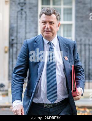 Downing Street, London, Großbritannien. 8.. November 2022. Mel Stride, Staatssekretär für Arbeit und Pensionen, nimmt an der wöchentlichen Kabinettssitzung in der Downing Street 10 Teil. Foto von Amanda Rose/Alamy Live News Stockfoto