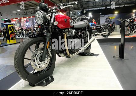 Mailand, Italien. 8. November 2022, Triumph Speed Twin Credit: Roberto Tommasini/Alamy Live News Stockfoto