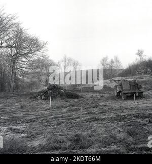 1960s, historische, ländliche Gebiete, die geräumt werden, Stellen, die das Gebiet markieren, England, Großbritannien. Stockfoto